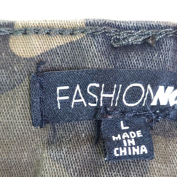 Fashion Nova Mens Camouflage Cargo Pants Size L Elastic Leg Opening - Picture 10 of 12